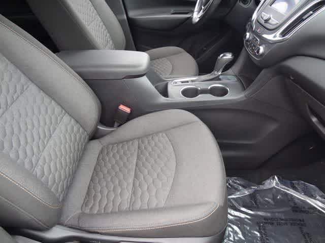 Used 2020 Chevrolet Equinox LT w/ Driver Convenience Package FWD image 14