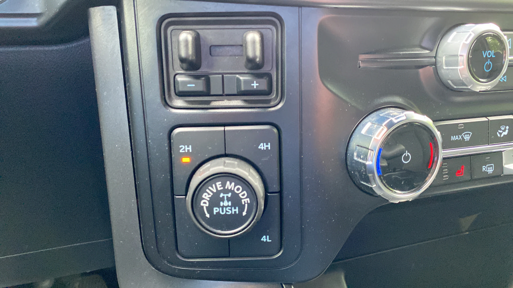 Certified 2024 Ford F150 XLT w/ Equipment Group 302A MID AWD/4WD image 29