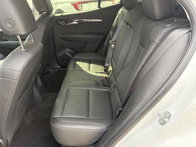Used 2024 Buick Envision Preferred AWD/4WD image 25