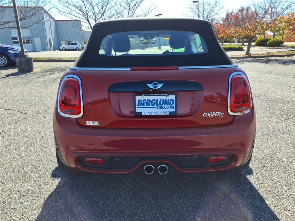 Used 2018 MINI Cooper S image 14