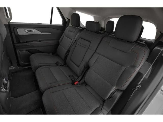 Certified 2025 Ford Explorer Active w/ Active Comfort Package AWD/4WD image 12
