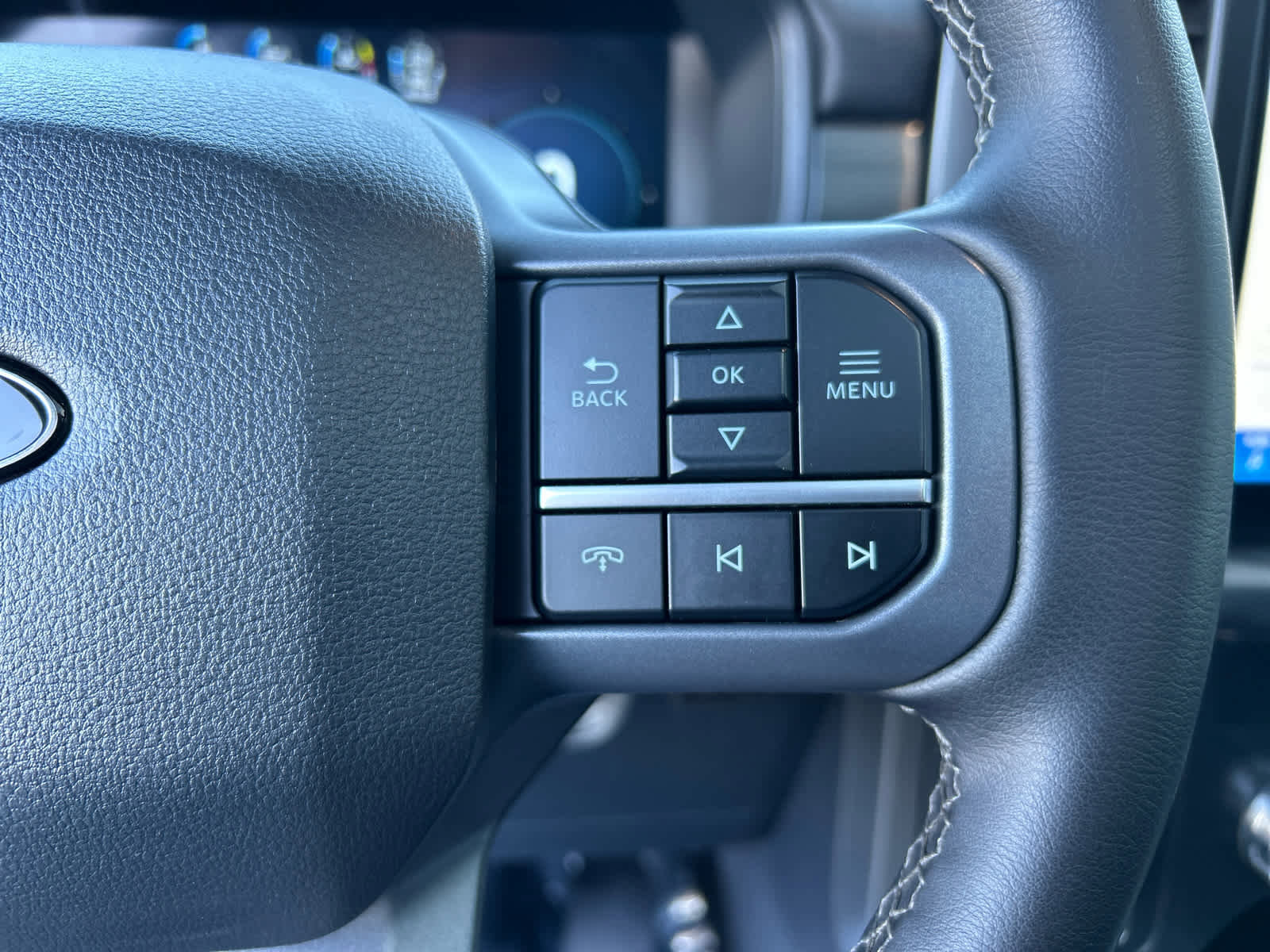 Certified 2025 Ford F150 Lariat image 29