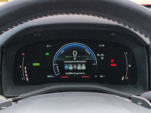 Used 2025 Toyota Camry SE w/ Convenience Package FWD image 24