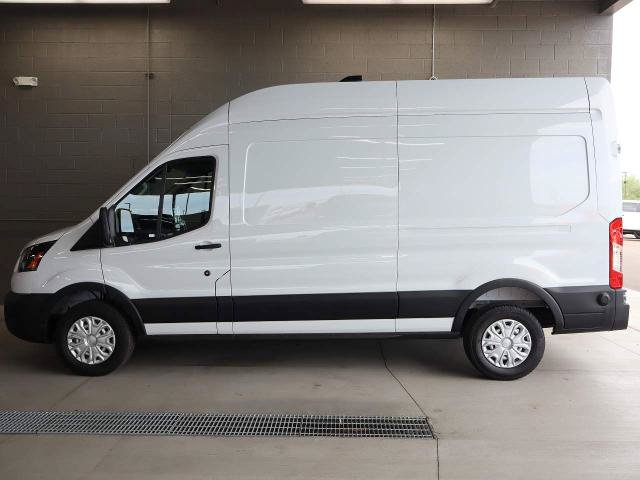 Certified 2026 Ford Transit 250 148 High Roof RWD image 17