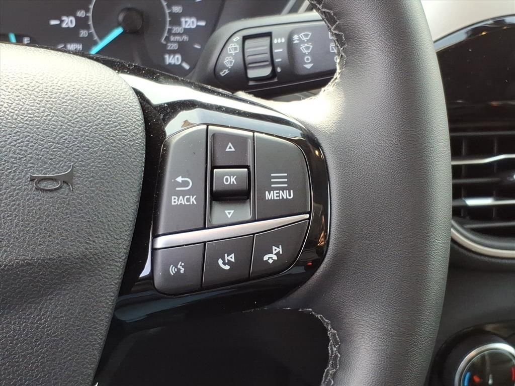 Certified 2022 Ford Escape SEL image 17