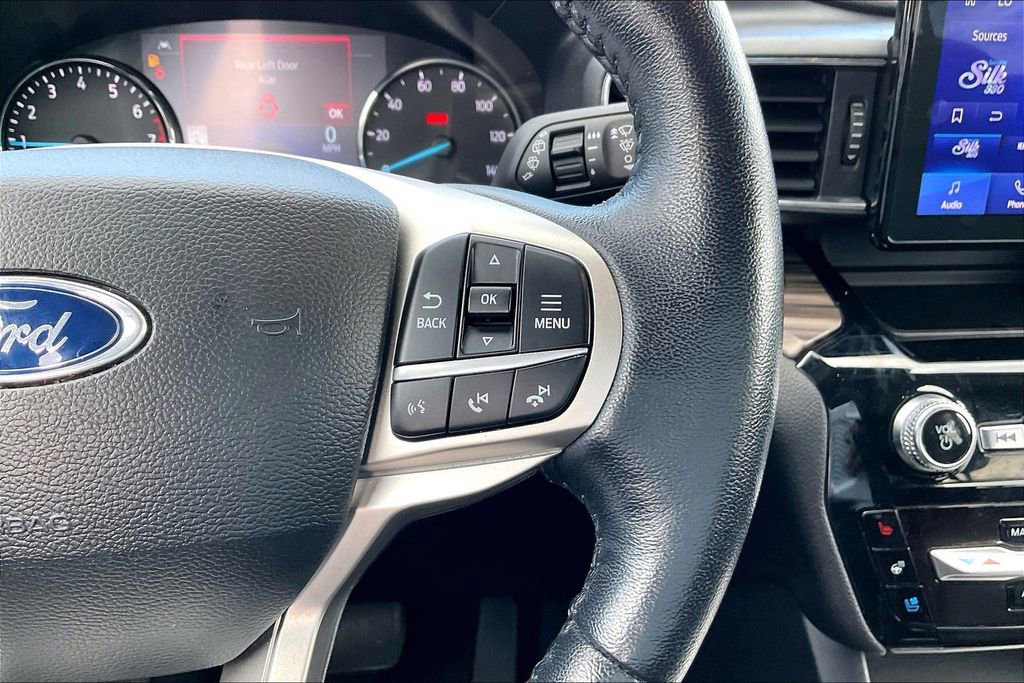 Certified 2022 Ford Explorer Limited RWD image 11