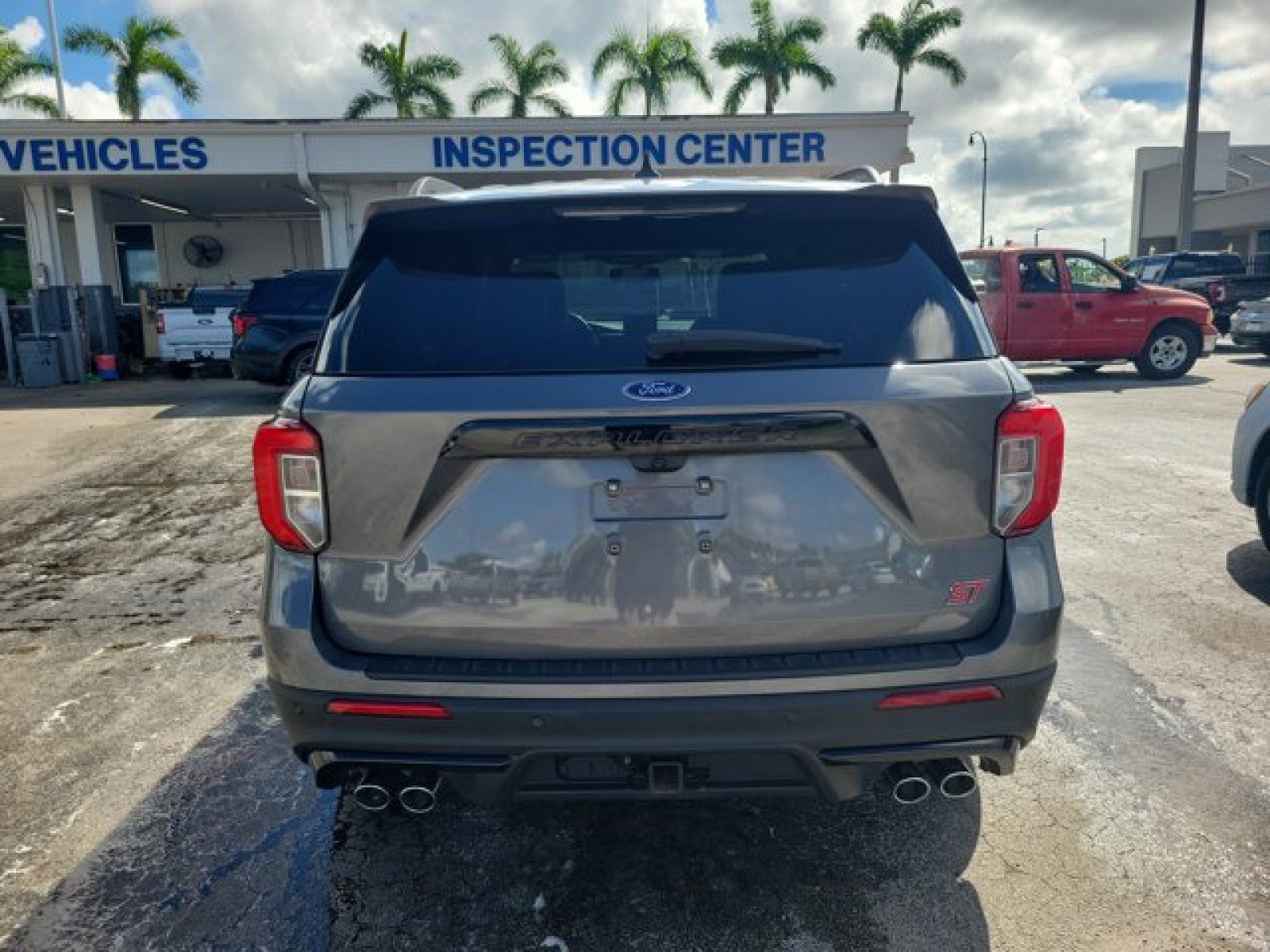 Certified 2023 Ford Explorer ST w/ Equipment Group 401A AWD/4WD image 6