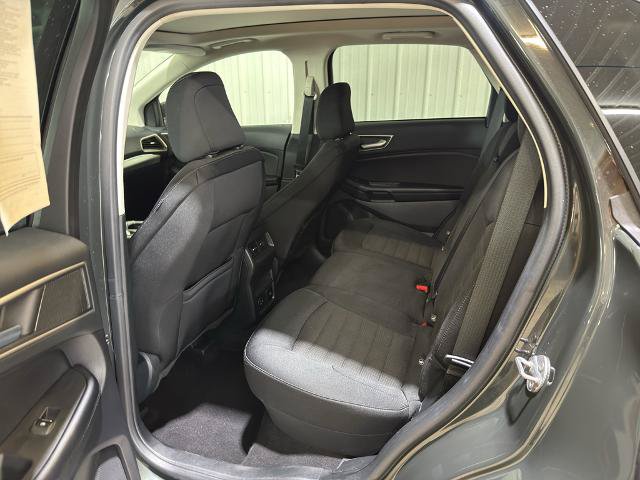 Certified 2022 Ford Edge SEL w/ Convenience Package AWD/4WD image 9