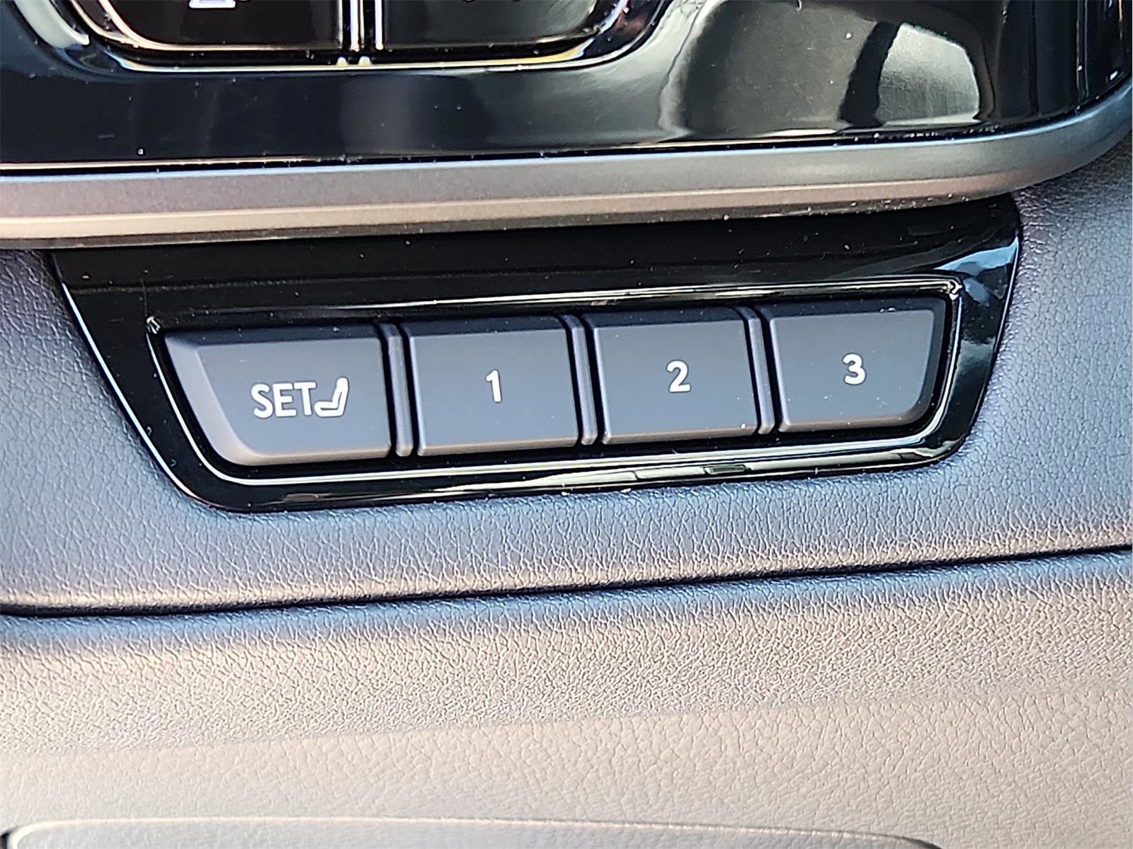 Used 2025 Lexus TX 350 AWD w/ Technology Package image 26