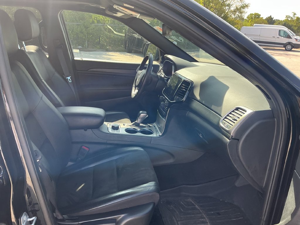 Used 2022 Jeep Grand Cherokee Laredo X AWD/4WD image 20
