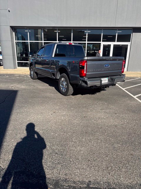 Certified 2023 Ford F250 Lariat w/ Lariat Ultimate Package AWD/4WD image 5