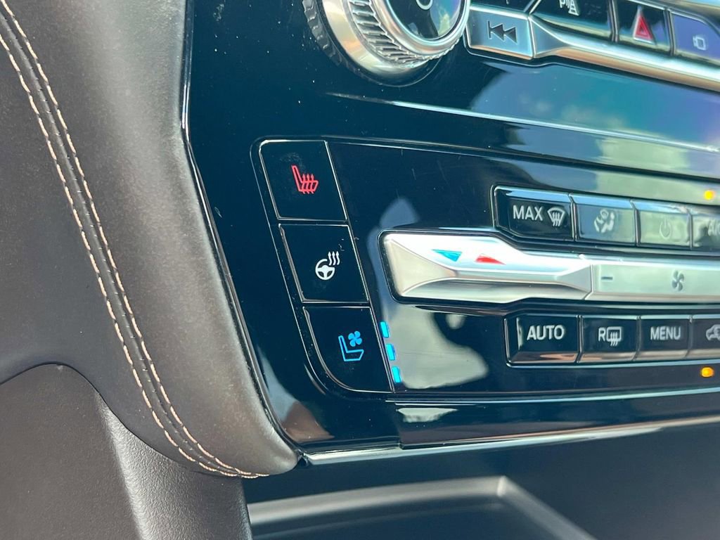 Certified 2022 Ford Explorer King Ranch w/ Premium Technology Package image 33