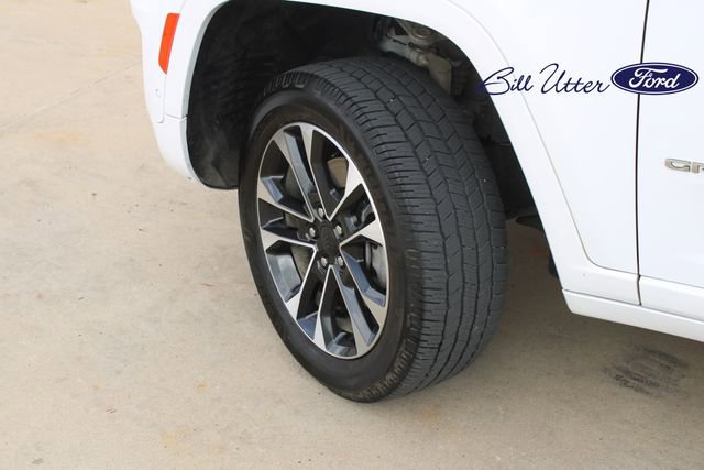 Used 2021 Jeep Grand Cherokee L Overland w/ Advanced Protech Group III AWD/4WD image 10