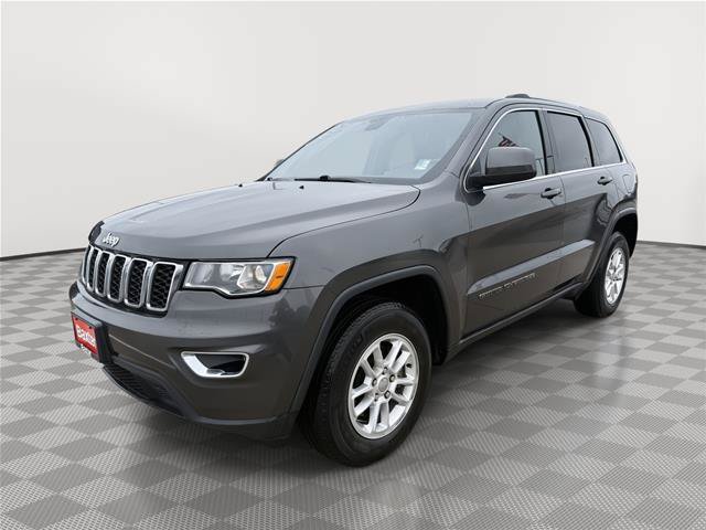 Used 2020 Jeep Grand Cherokee Laredo AWD/4WD image 3