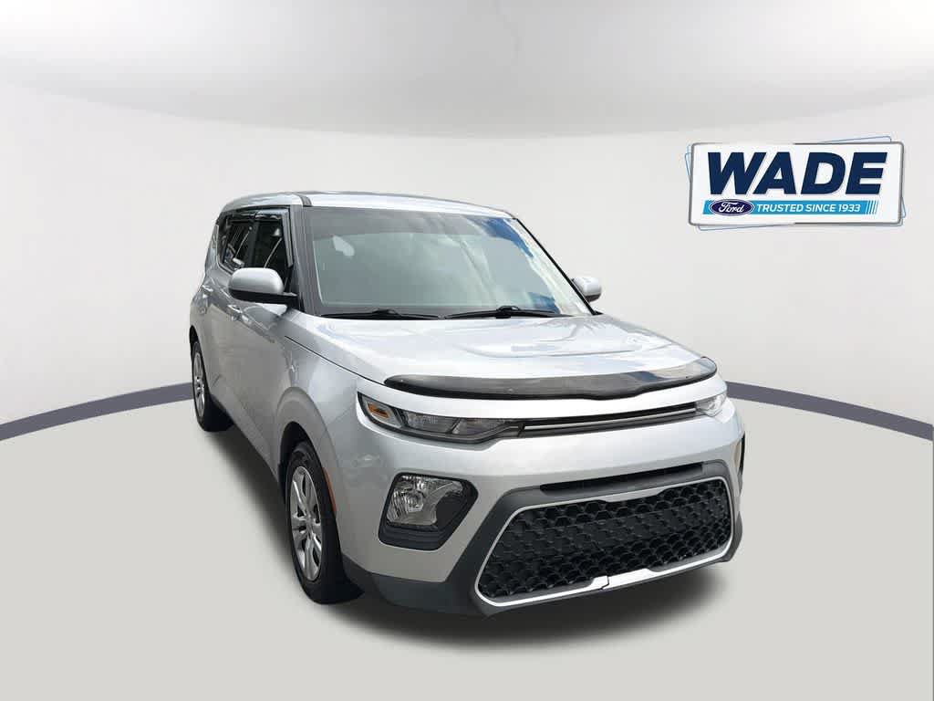 Used 2021 Kia Soul LX FWD image 3