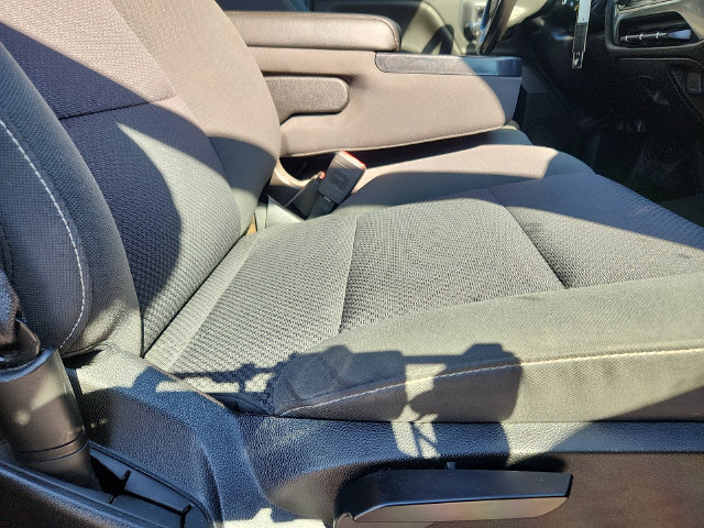 Used 2018 Chevrolet Silverado 1500 LT w/ All Star Edition AWD/4WD image 32