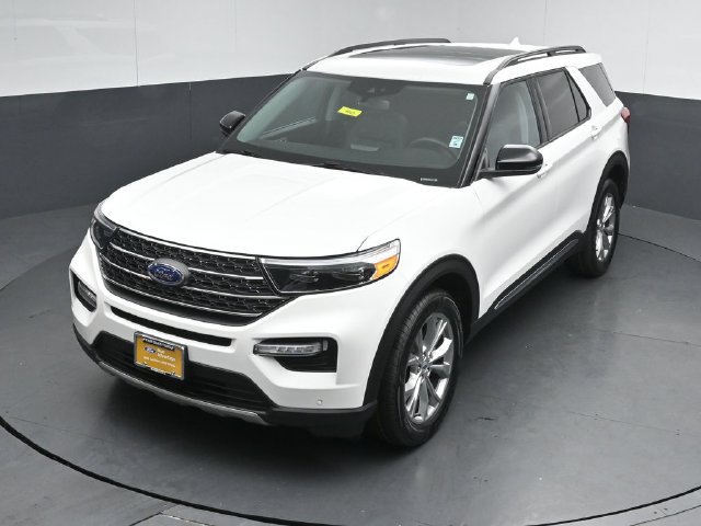 Certified 2024 Ford Explorer XLT w/ Equipment Group 202A AWD/4WD image 47