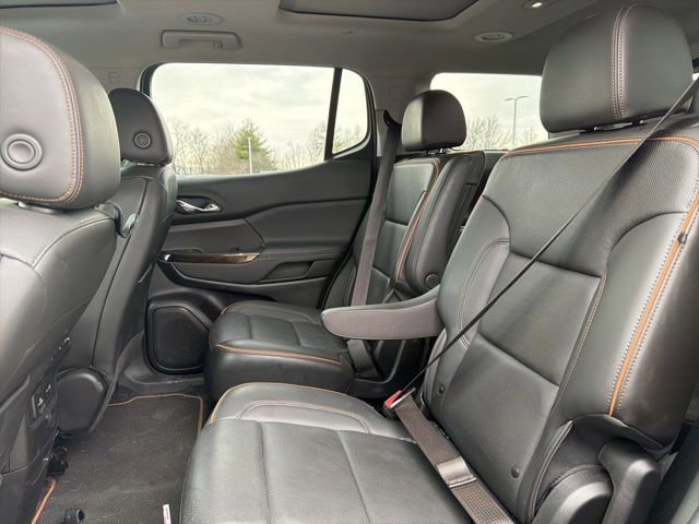Used 2023 GMC Acadia AT4 w/ Technology Package image 17