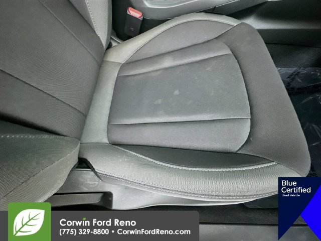 Used 2025 Subaru Crosstrek 2.5i Premium AWD/4WD image 32