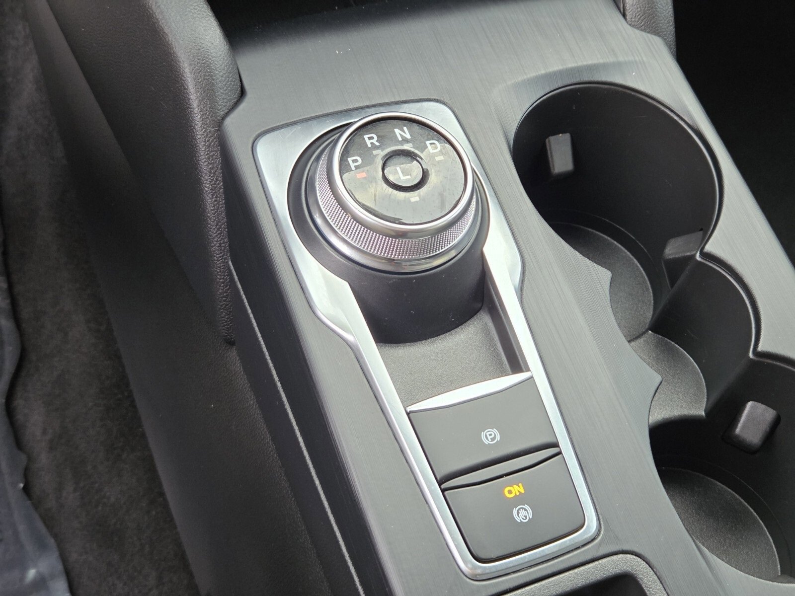 Certified 2024 Ford Escape ST-Line w/ Tech Pack #1 image 23