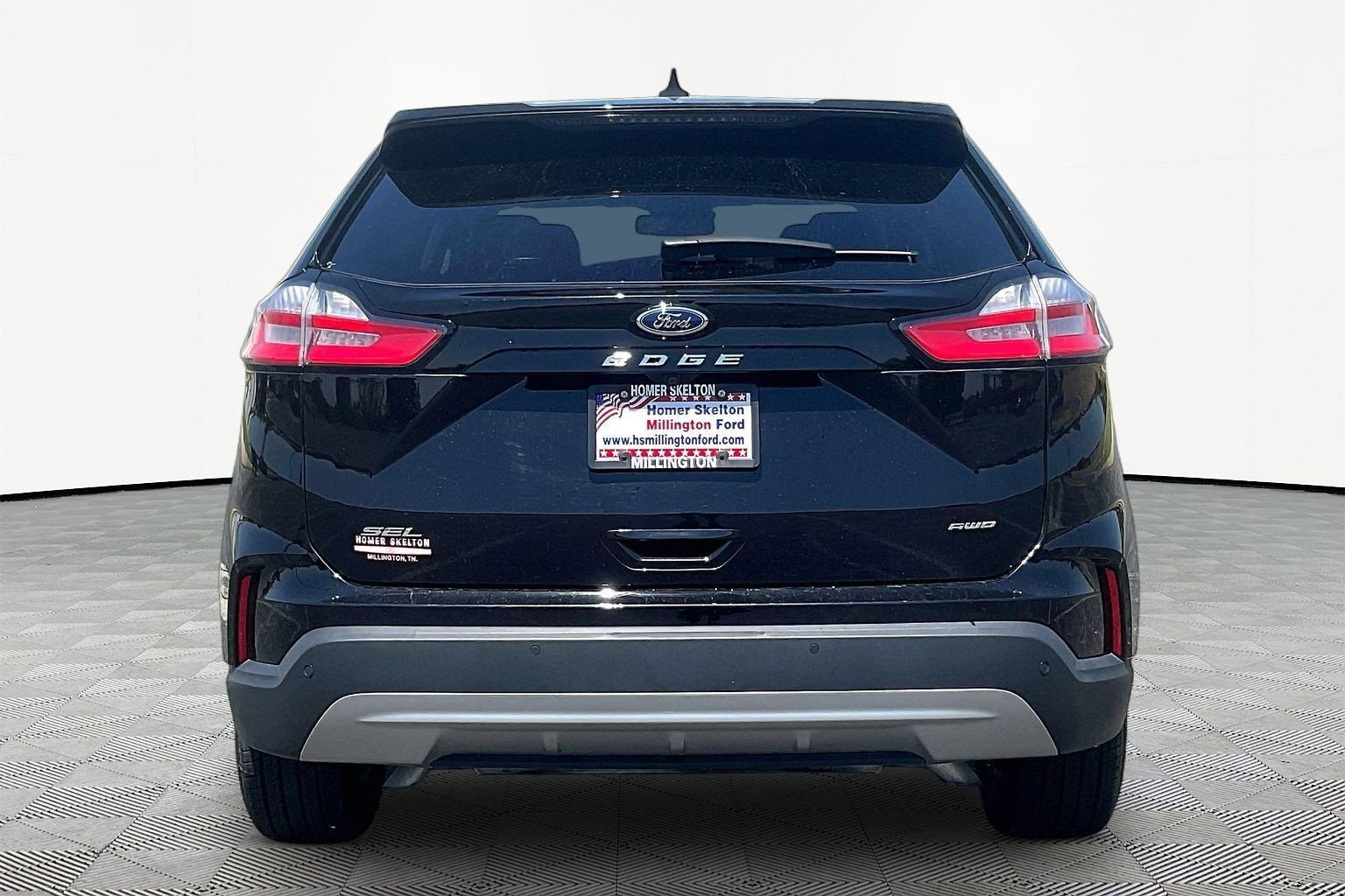 Certified 2024 Ford Edge SEL AWD/4WD image 4