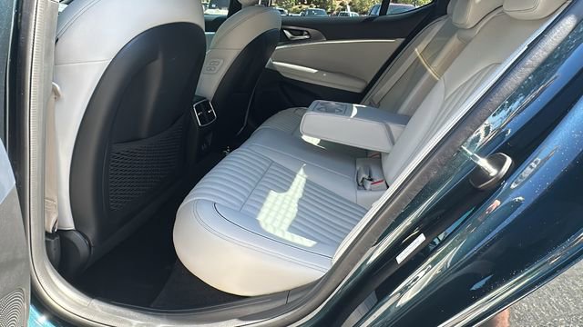 Used 2025 Genesis G70 2.5T w/ Sport Prestige Package AWD/4WD image 21