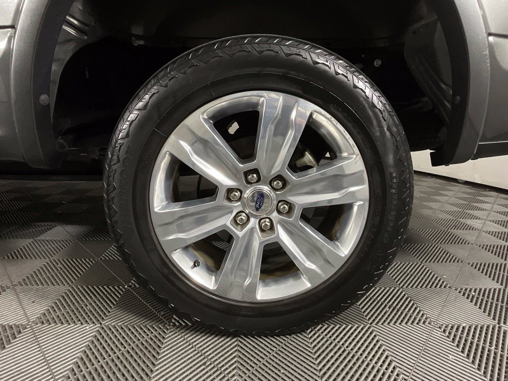 Certified 2019 Ford F150 Platinum w/ Equipment Group 701A Luxury AWD/4WD image 10