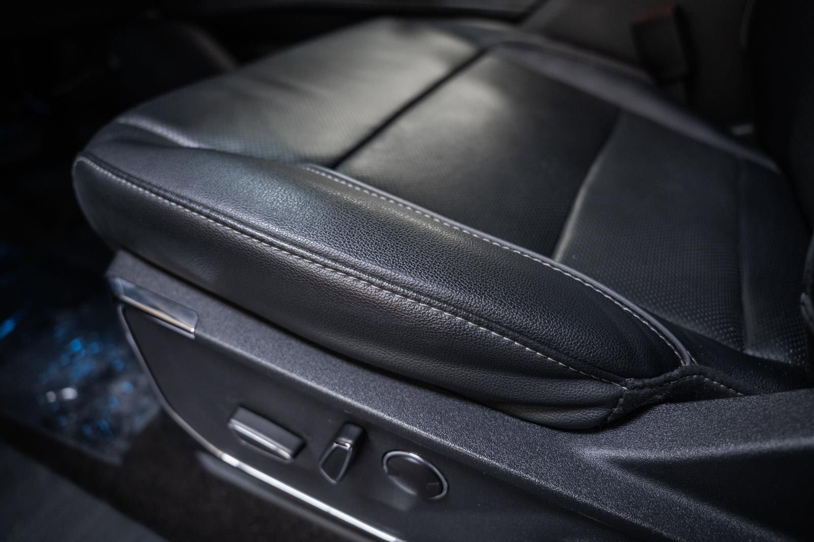 Certified 2022 Ford F150 Lariat w/ Equipment Group 502A High image 44