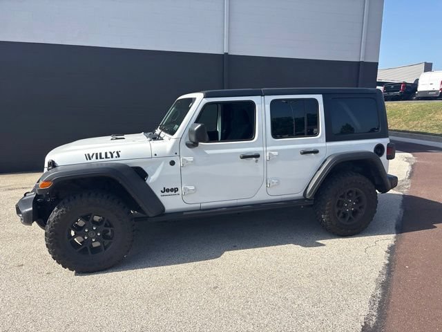 Used 2024 Jeep Wrangler Unlimited Sport AWD/4WD image 4