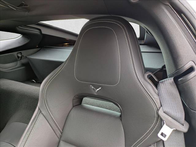 Used 2019 Chevrolet Corvette Stingray Coupe RWD image 14