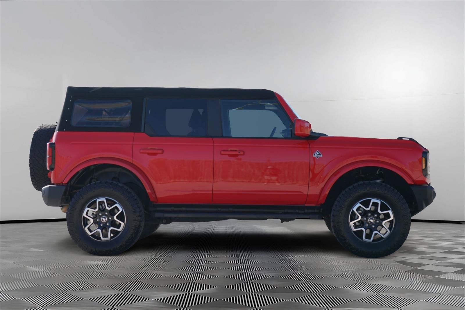 Certified 2022 Ford Bronco Outer Banks AWD/4WD image 4