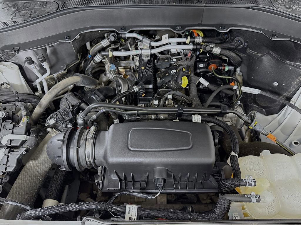 Certified 2023 Ford Explorer XLT w/ Equipment Group 202A image 32