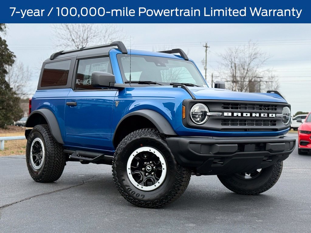 Certified 2025 Ford Bronco 2-Door w/ Sasquatch Package AWD/4WD image 4
