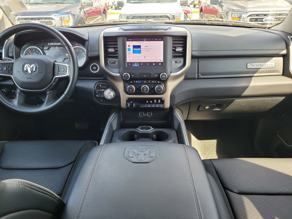 Used 2022 RAM 1500 Laramie AWD/4WD image 11