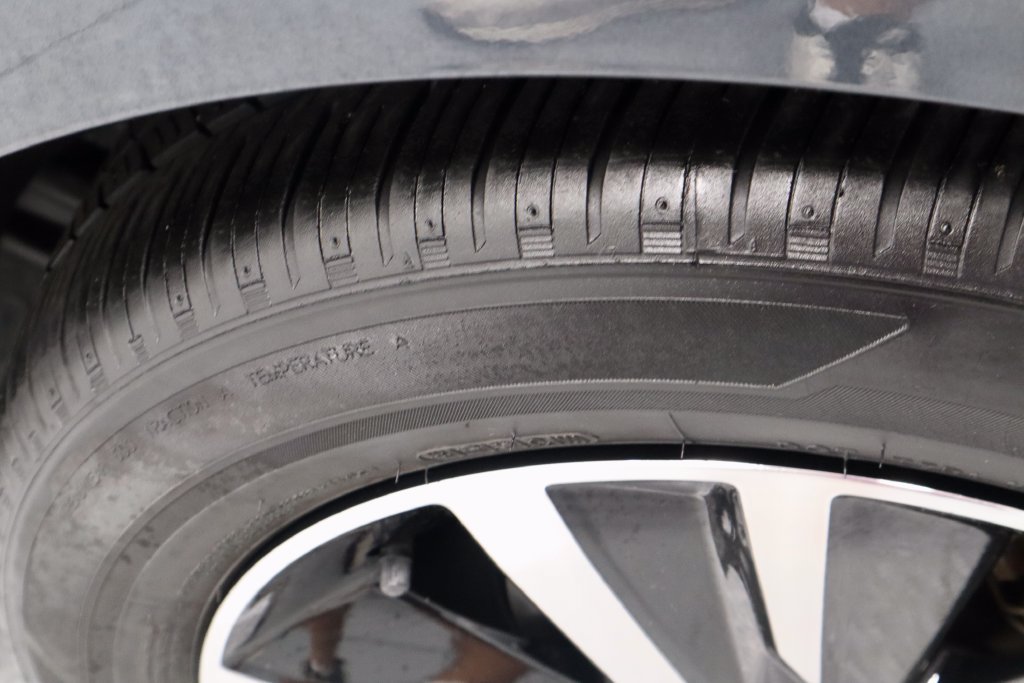 Used 2023 Honda Civic LX image 19