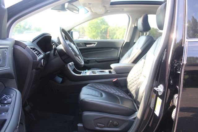 Certified 2024 Ford Edge Titanium AWD/4WD image 26