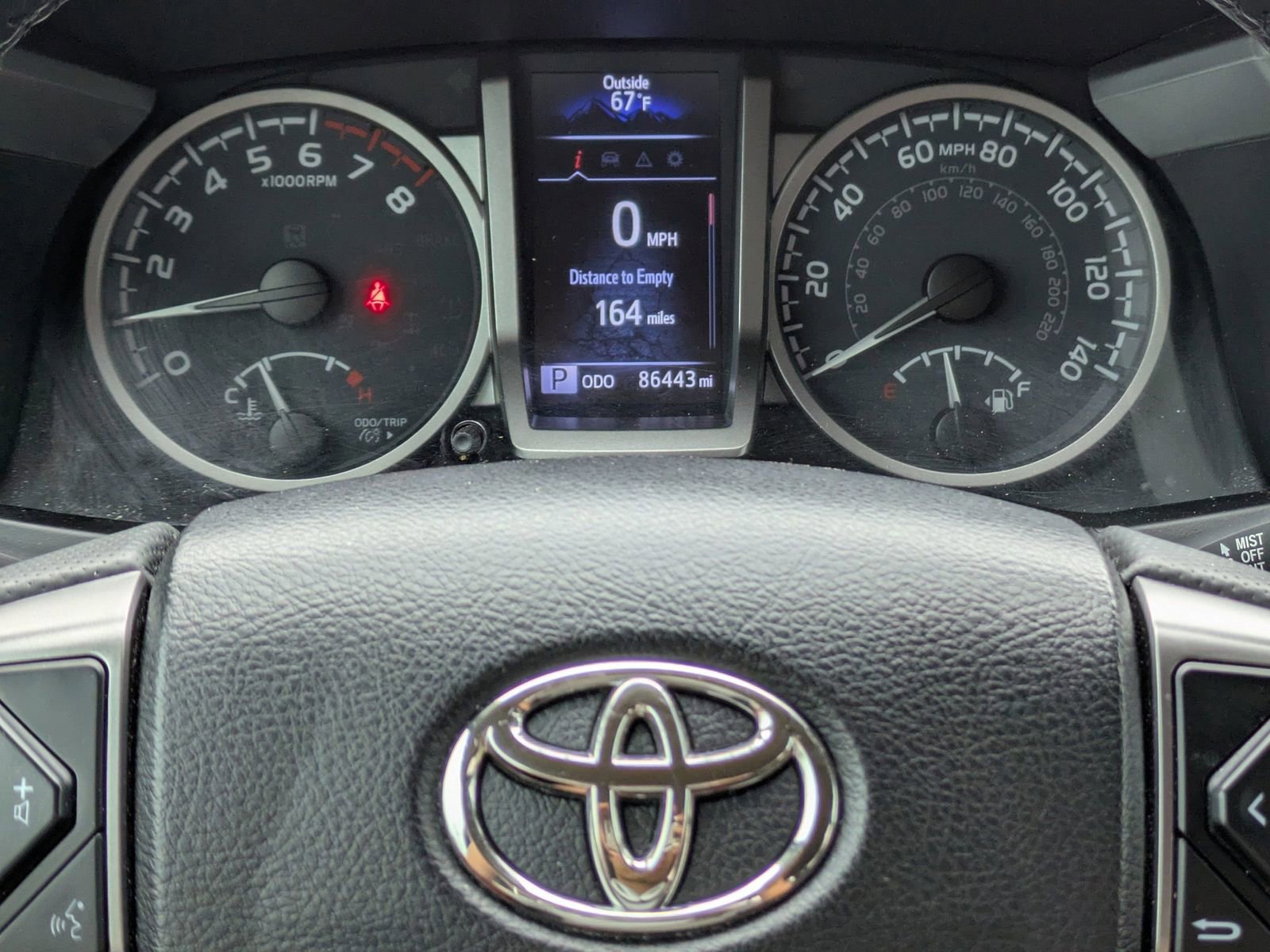 Used 2021 Toyota Tacoma SR5 AWD/4WD image 15