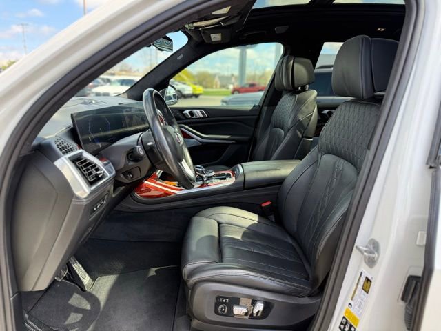 Used 2024 BMW ALPINA XB7 AWD/4WD image 15