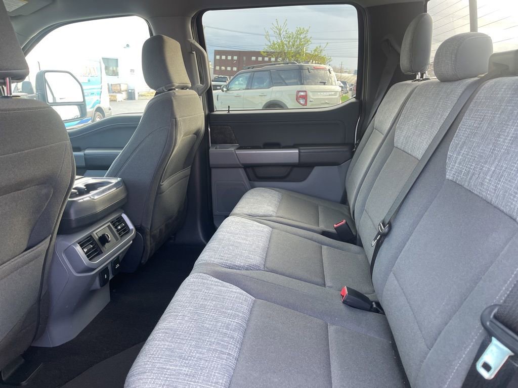 Certified 2022 Ford F150 XLT w/ Equipment Group 302A High image 7