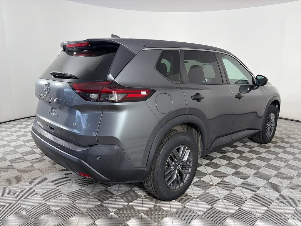 Used 2021 Nissan Rogue S AWD/4WD image 7