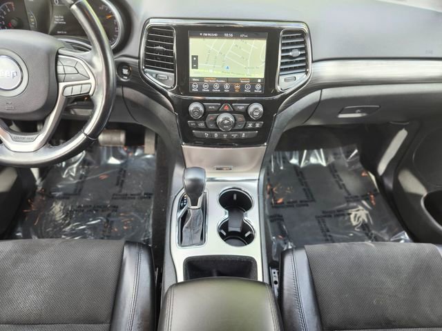 Used 2021 Jeep Grand Cherokee Laredo X AWD/4WD image 14