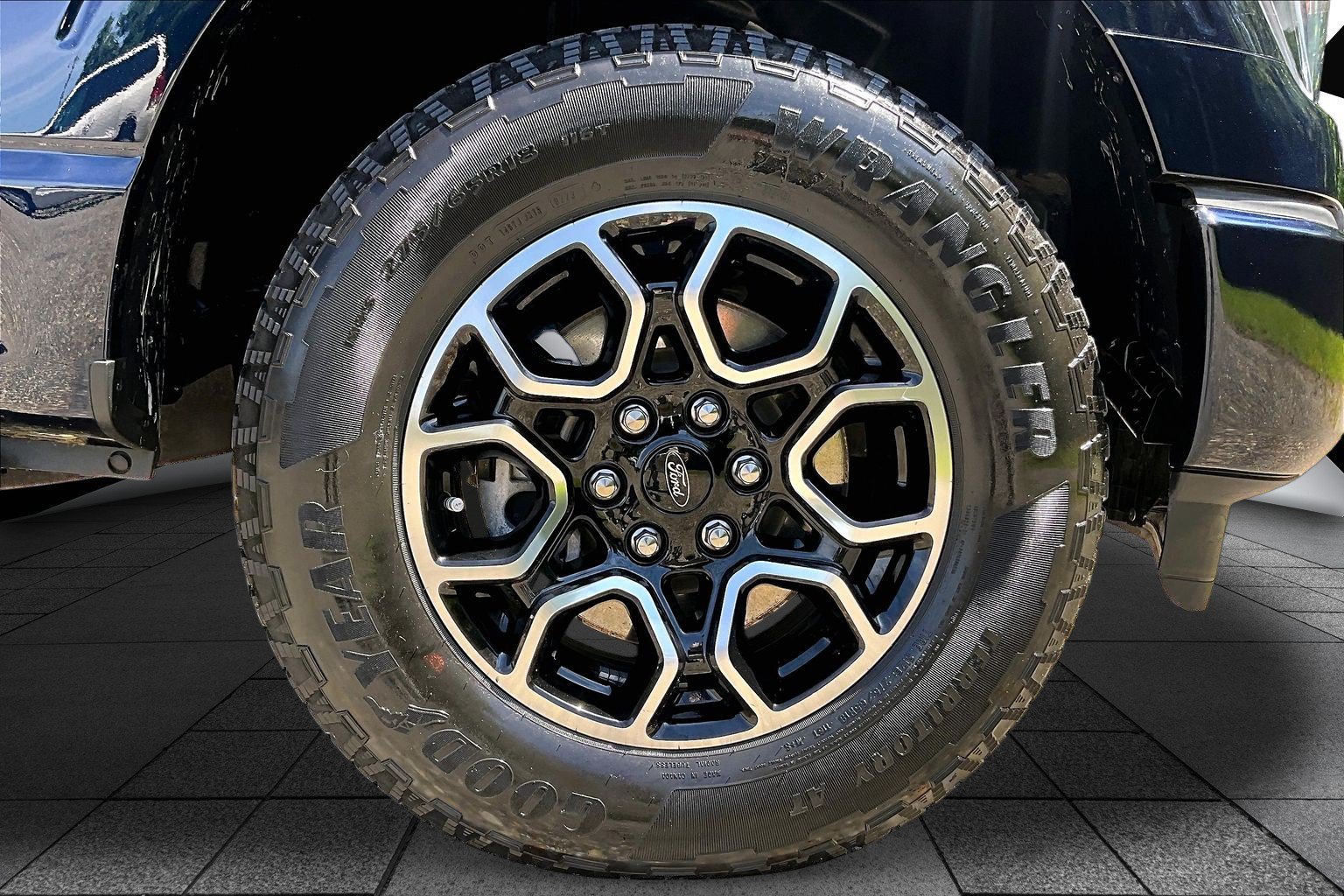 Certified 2023 Ford F150 XL w/ STX Appearance Package AWD/4WD image 8