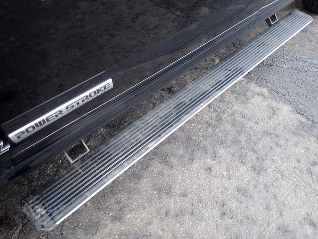 Certified 2022 Ford F350 Platinum w/ FX4 Off-Road Package image 14