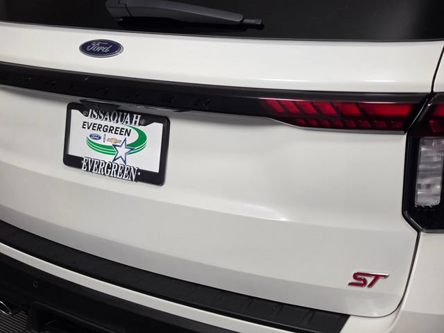 Certified 2025 Ford Explorer ST AWD/4WD image 13