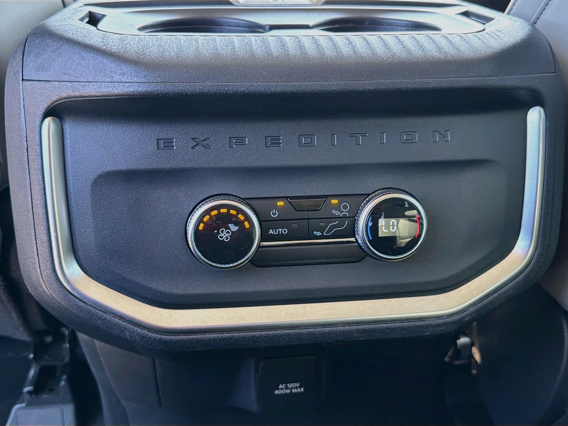 Certified 2025 Ford Expedition Active RWD image 27