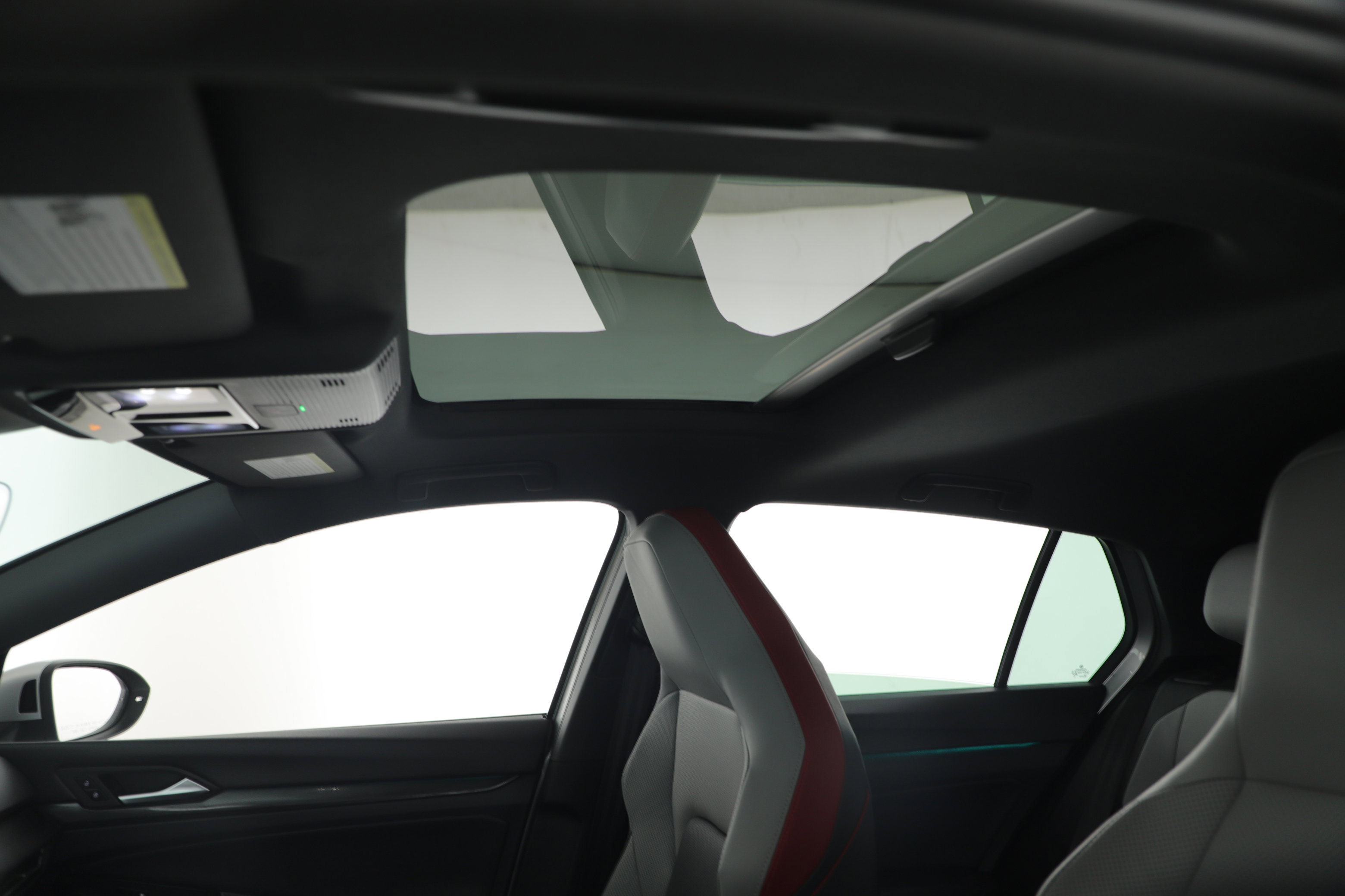 Used 2022 Volkswagen GTI Autobahn image 23