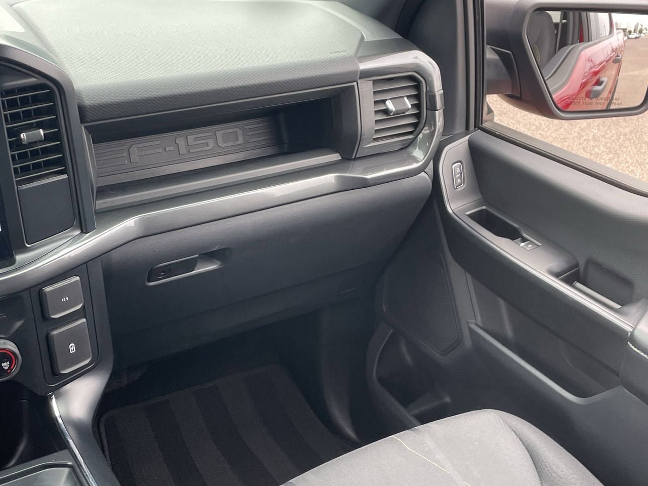 Certified 2024 Ford F150 STX w/ STX Black Appearance Package RWD image 18