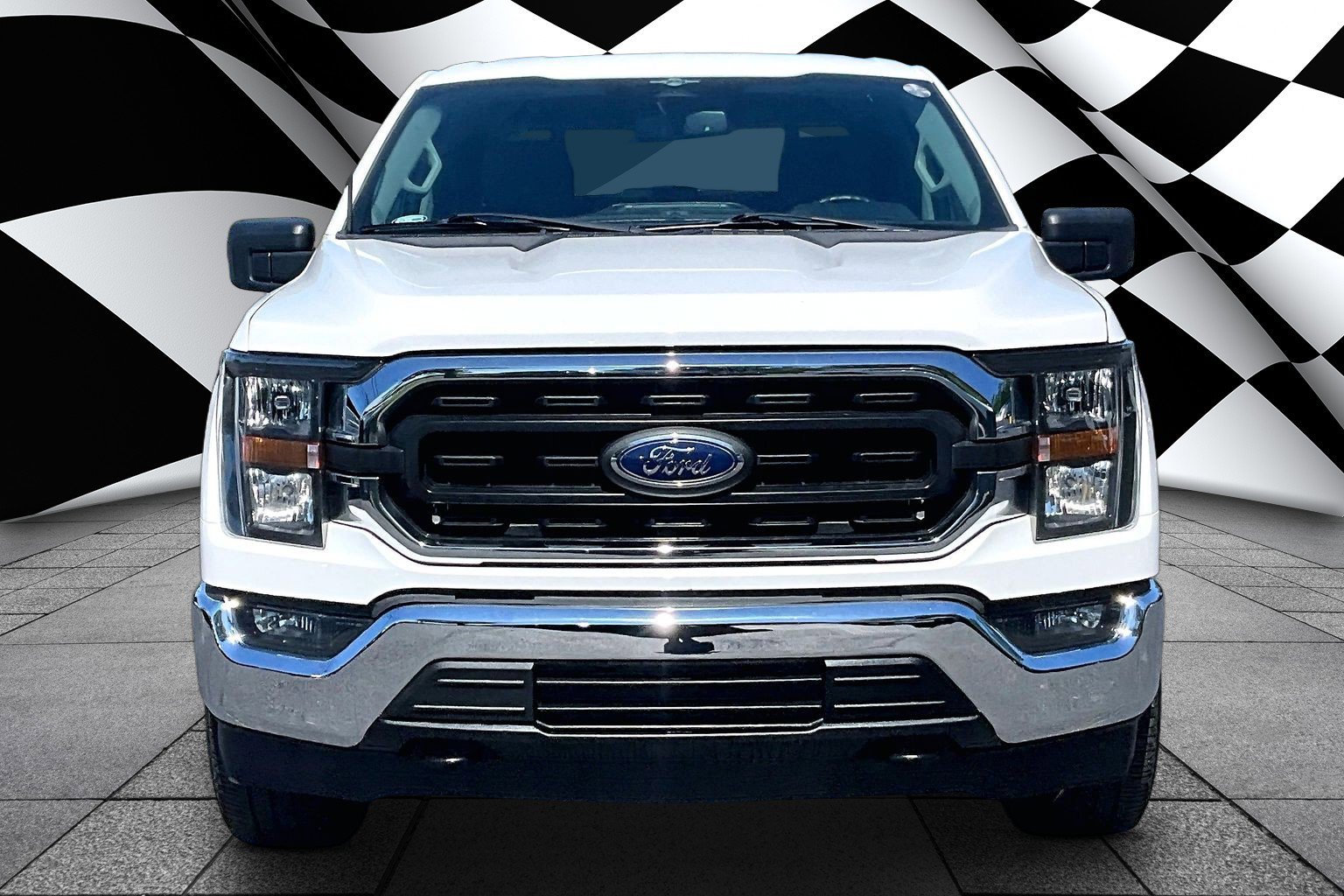 Certified 2023 Ford F150 XLT w/ Equipment Group 301A Mid AWD/4WD image 3