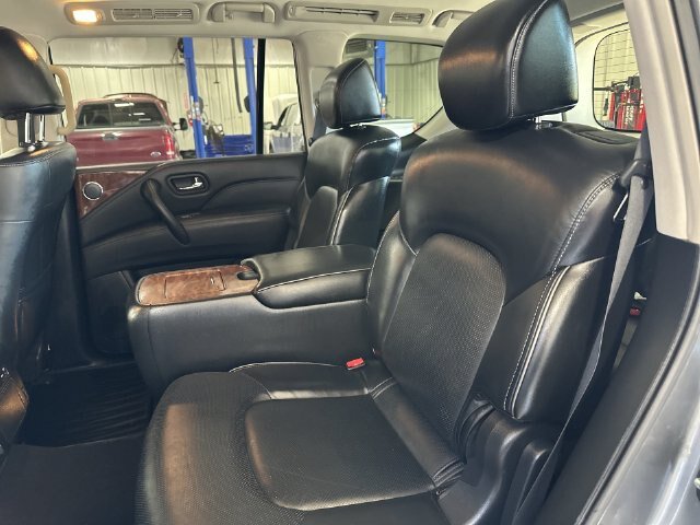 Used 2018 INFINITI QX80 4WD w/ All Season Package image 30