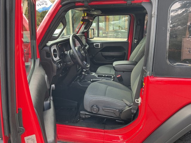 Used 2024 Jeep Wrangler Sport AWD/4WD image 13